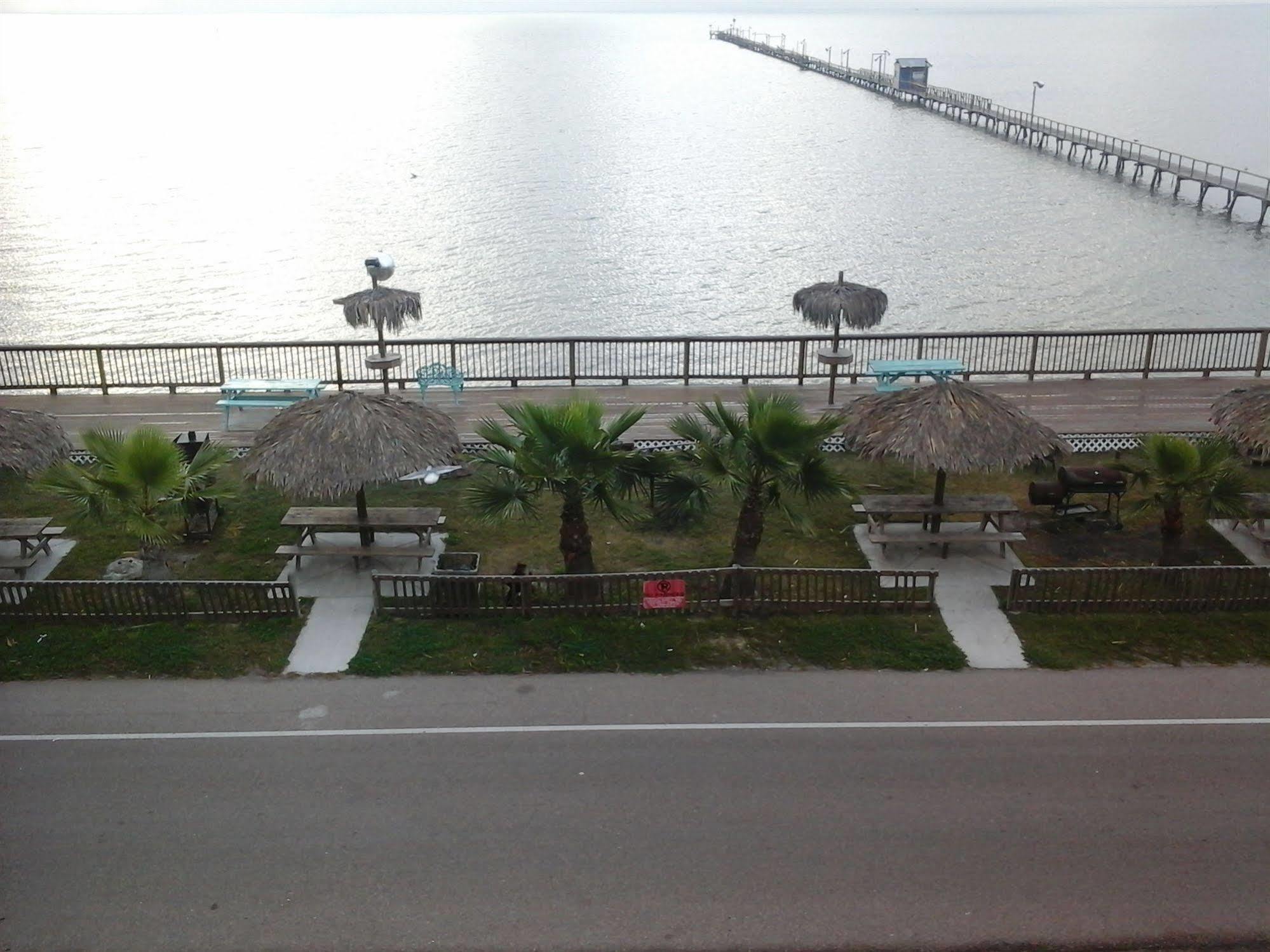 Hunt'S Castle Hotel Rockport Bagian luar foto